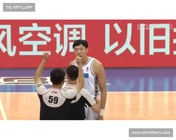 CBA夏联青岛站首次引入VAR技术 裁判判罚引发广泛热议 CBA夏联青岛站首次引入VAR技术 裁判判罚引发广泛热议