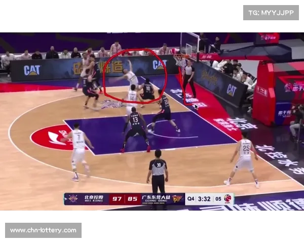 AI技术在羽毛球、滑雪等赛事中辅助裁判，提升判罚公平性与准确性